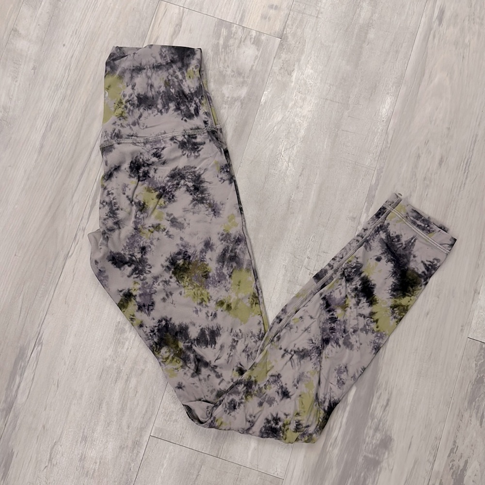Lululemon - Align - Size 4